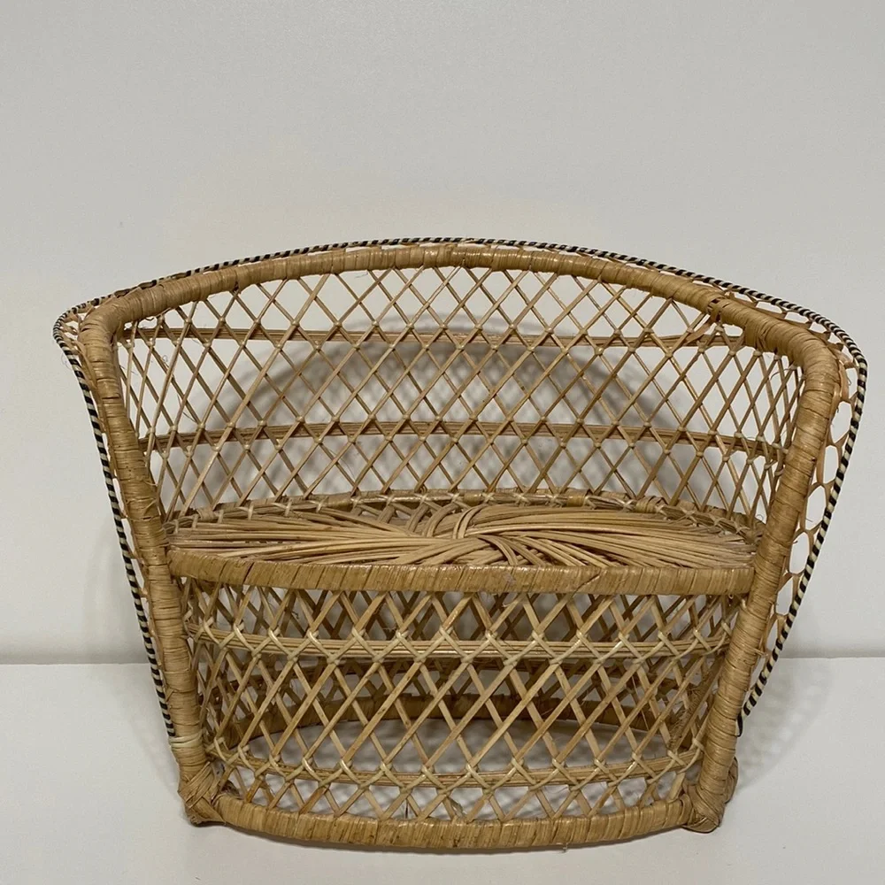 Woven Rattan Basket - Natural Brown